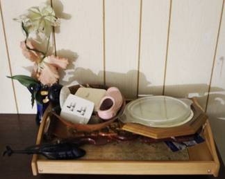 352 - Lot of Assorted Items
