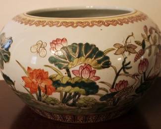 77 - Oriental Planter Vase - 9" x 13"
