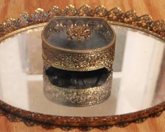 324 - Brass Tray and Trinket Box Set Tray: 16" x 11" Box: 5" x 4" x 3"
