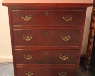 178 - Craftique 4-Drawer Chest - 22" x 14.5" x 32"
