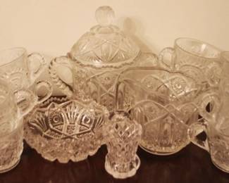 127 - Lot of Assorted Glass Items
