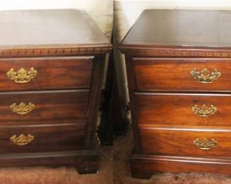 334 - Pair Bedside Stands by Lea - 16" x 25.5" x 25"
