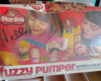1977 Play Doh Fuzzy Pumper Barber Shop Set
