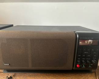 Denon AM/FM HiFi Stereo Tabletop Alarm Clock – DT-400