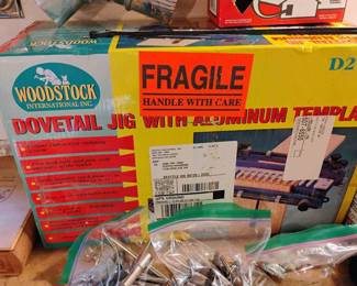 Woodstock Dovetail Jig with Aluminum Template