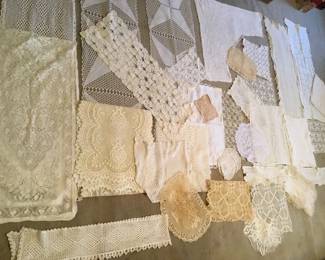 Doilies Dresser Scarves