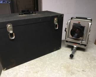 Calumet Monorail Camera w Lens