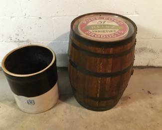 Crock Barrel