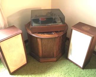 KLH Record Player Speakers