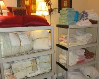 Queen Size Linens/Towels