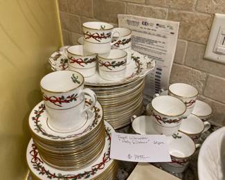 Royal Worcester "Holly Ribbon"