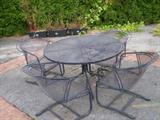 4 metal chairs with table