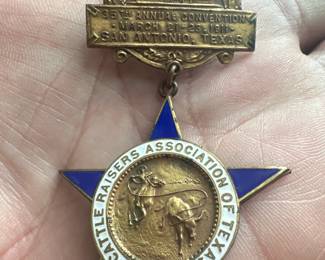 Texas Cattle Raisers Association early convention badge San Antonio Tx