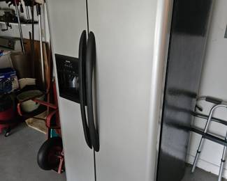Garage fridge works , needs Freon
$175