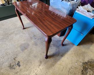 Sane simple desk at different angle.
$40 for this 4 day event.