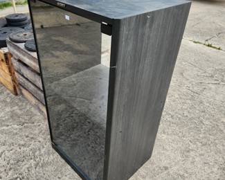 Vintage Sony stereo cabinet with working glass door.
Was $35
Now $20 for this 4 day event.