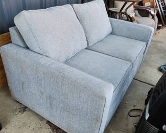 Sofa loveseat $140