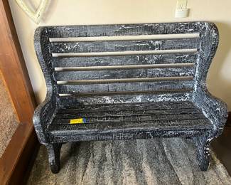 Bench crackle black and white paint