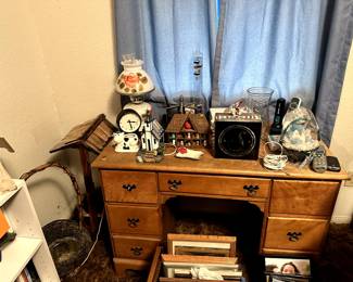 Desk