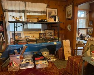 Antique photos, postcards, valentines, stamps, and Bell Helicopter memorabilia 