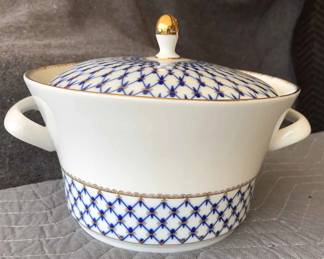 Imperial Russian Lomonosov Cobalt Net Soup Tureen
