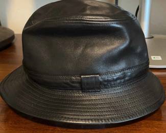 MenaTMs Hermes Hat