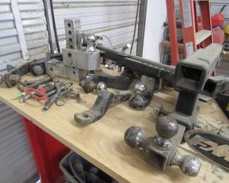 Trailer Hitches & Knobs
