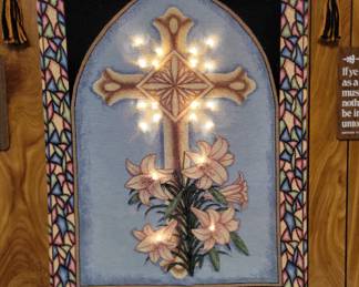 Lighted wall hanging