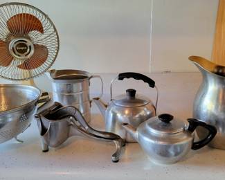 Aluminum kitchen accessories