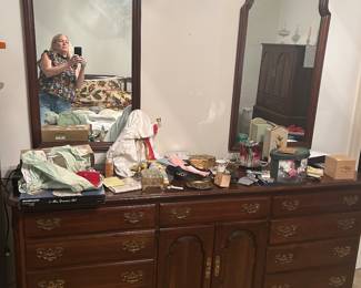 Ethan Allen Dresser with 2 Mirrors