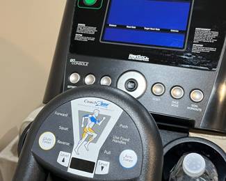 LIFEFITNESS ELIPTICAL