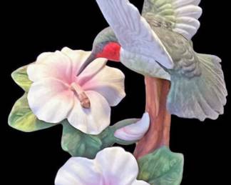 Gallery Originals Hummingbird Figurine