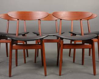 Hans Wegner & Wilhelm Wohlert for Asbjørn Møbler Danish Modern Rosewood Dining table (extra leaf) and 5 chairs