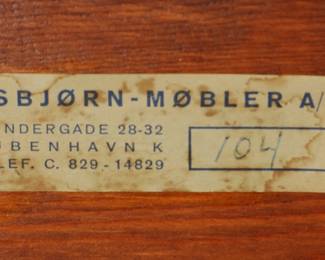 Hans Wegner & Wilhelm Wohlert for Asbjørn Møbler Danish Modern Rosewood Dining table (extra leaf) and 5 chairs