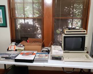 Commodore 64 Computer & Accessories