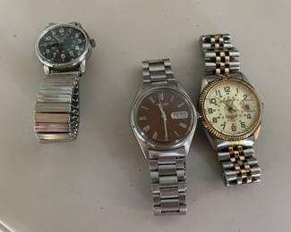 Men's watches.