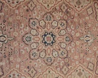 Persian style carpet rug, 5' x 7', in den