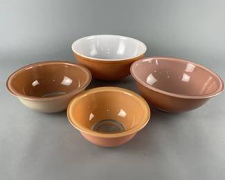 Lot 111 | Vtg Clear Bottom Pyrex Bowls & More!
