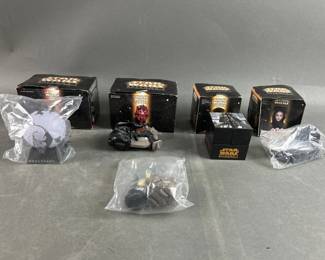 Lot 345 | Vintage 1999 Taco Bell Star Wars Toys
