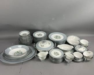 Lot 364 | Vintage China Set
