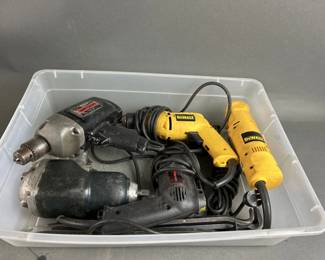 Lot 375 | Tools Lot Dewalt, Snap On, Craftsman Drills
