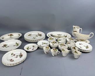 Lot 225 | Vtg Spode Wicker Lane Lot
