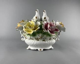 Lot 99 | Vtg Capodimonte Doves & Roses Centerpiece
