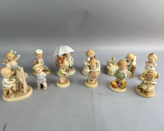 Lot 302 | Vtg Memories of Yesterday Figurines
