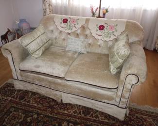Love Seat, 