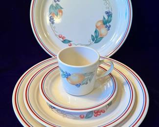 Vintage Corning Ware dinner ware