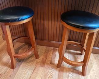 Counter height swivel stools