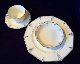 Community China "Deauville" dish set