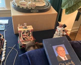 Rush Limbaugh book Vintage Avon 2002 Holiday Express Porcelain Train Gift Collection Animated/Music - 1993 House of Lloyd Christmas around the World Music Box