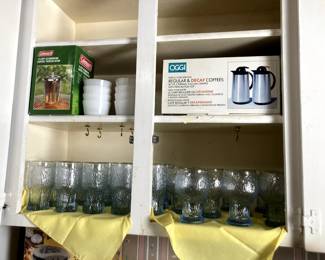 Oggi set of 2 carafes regular decaf top button Glassware 9 cup aluminum coffee percolator